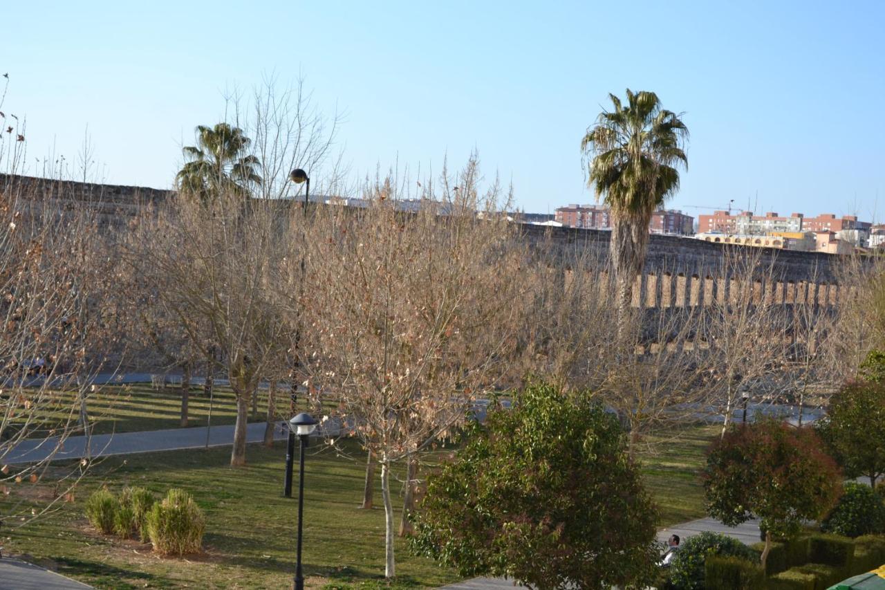 מרידה Apartamento Acueducto, Tres Dormitorios Y Parking Gratis מראה חיצוני תמונה
