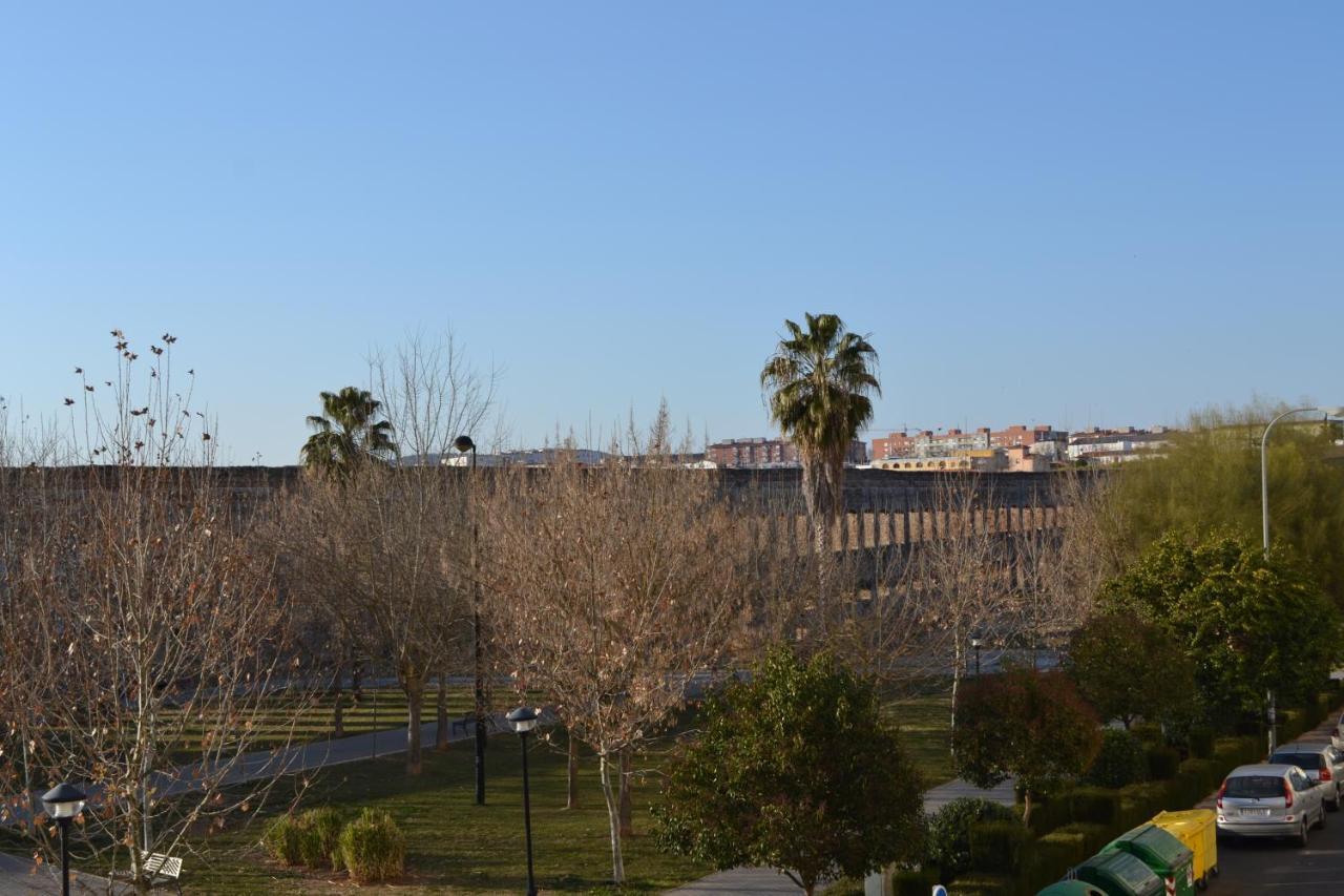 מרידה Apartamento Acueducto, Tres Dormitorios Y Parking Gratis מראה חיצוני תמונה